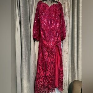 Elegant pink  Sequin Evening Gown